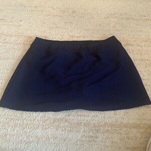 Lands End textured baby swim skirt! Size 16 - excellent condition!